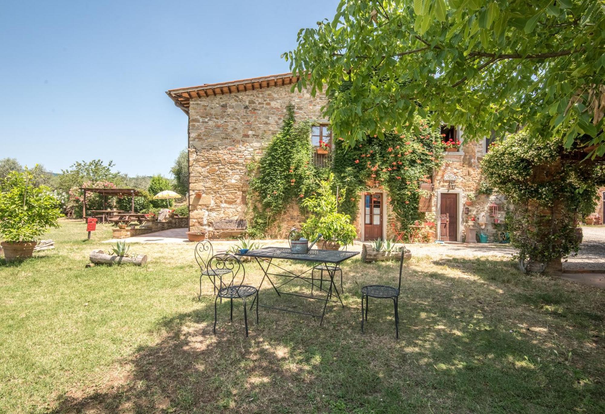 Poggio Primo - Trilocale Etrusco Villa Castiglion Fibocchi Luaran gambar